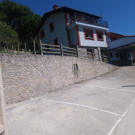 La Besnada Apartamento Nieda Exterior foto