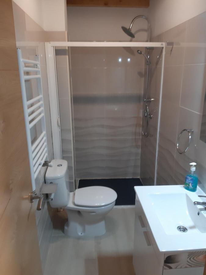 La Besnada Apartamento Nieda Exterior foto